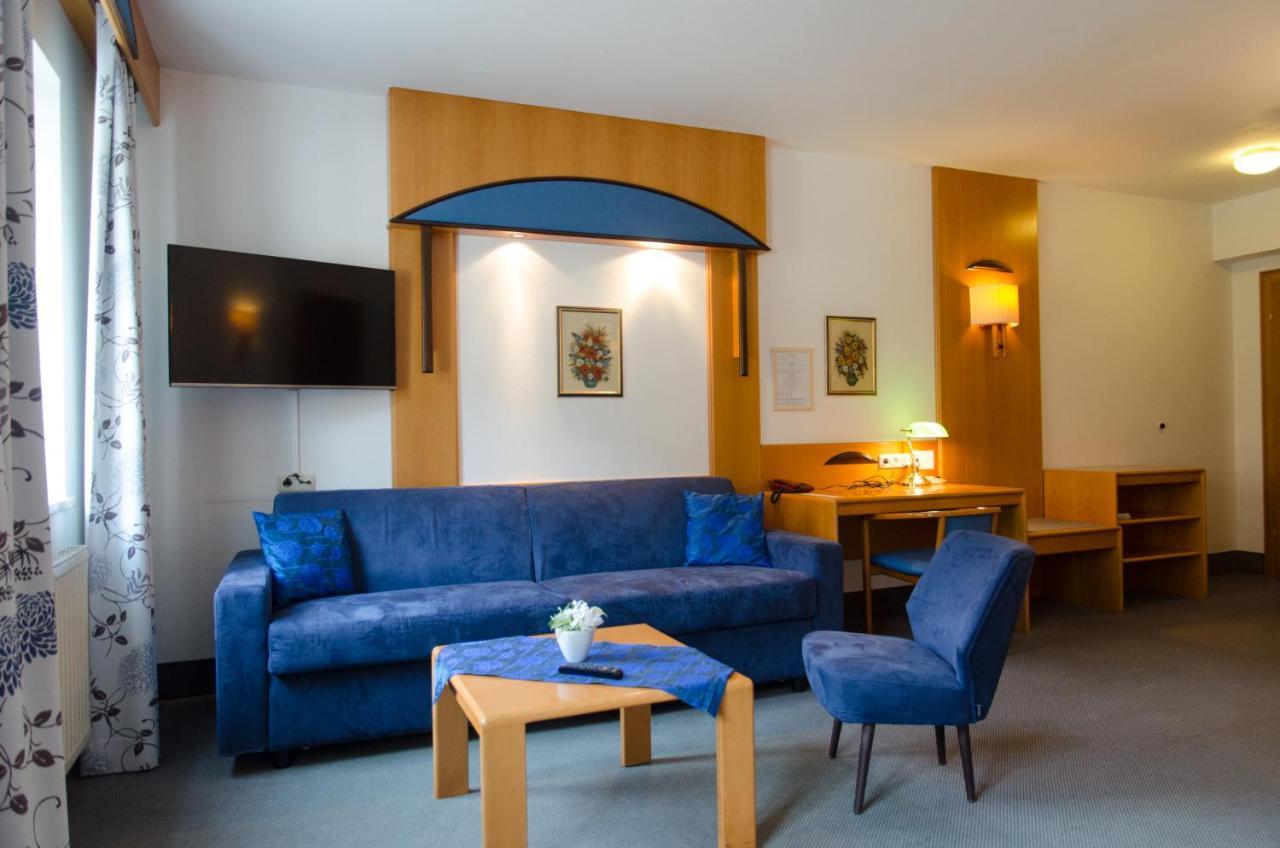 Hotel Goldenes Schiff Engelhartszell Buitenkant foto