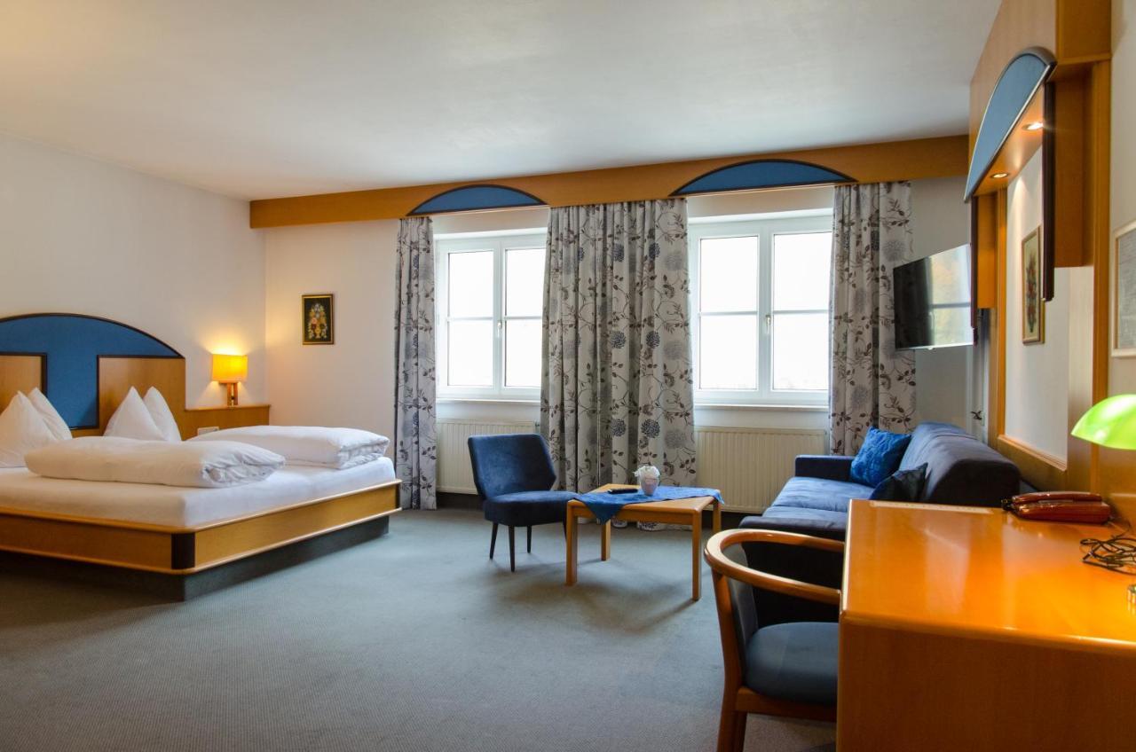 Hotel Goldenes Schiff Engelhartszell Buitenkant foto