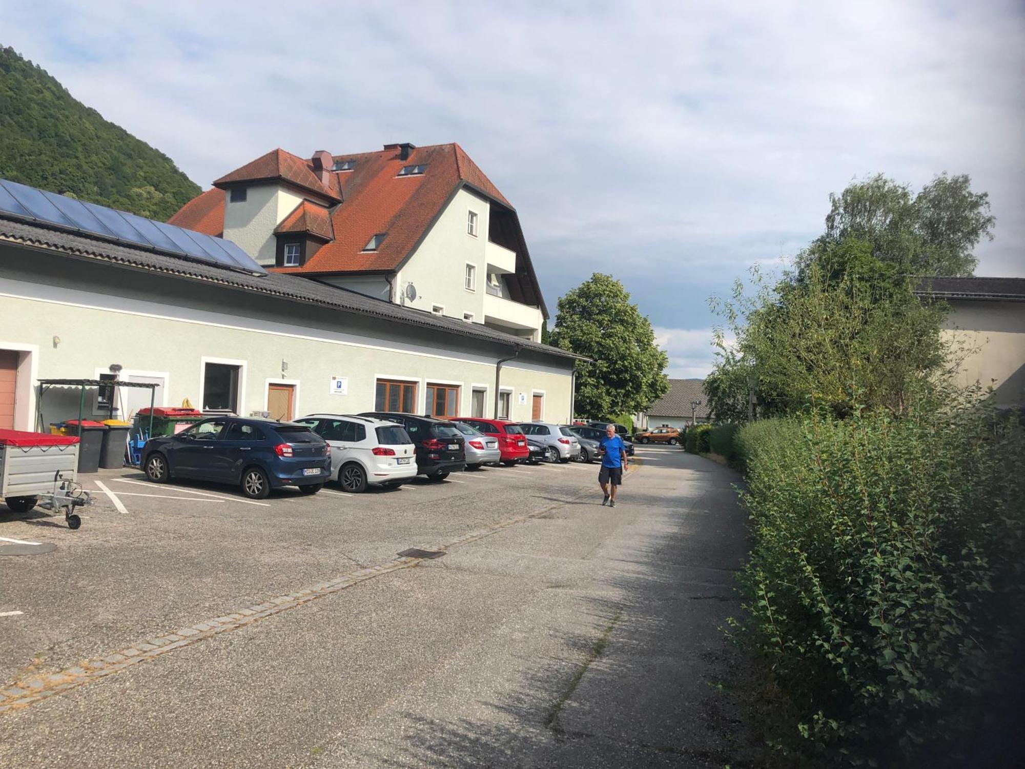 Hotel Goldenes Schiff Engelhartszell Buitenkant foto